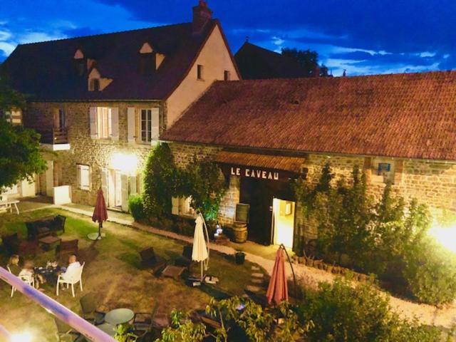 Domaine De Vandenesse Et Spa エクステリア 写真