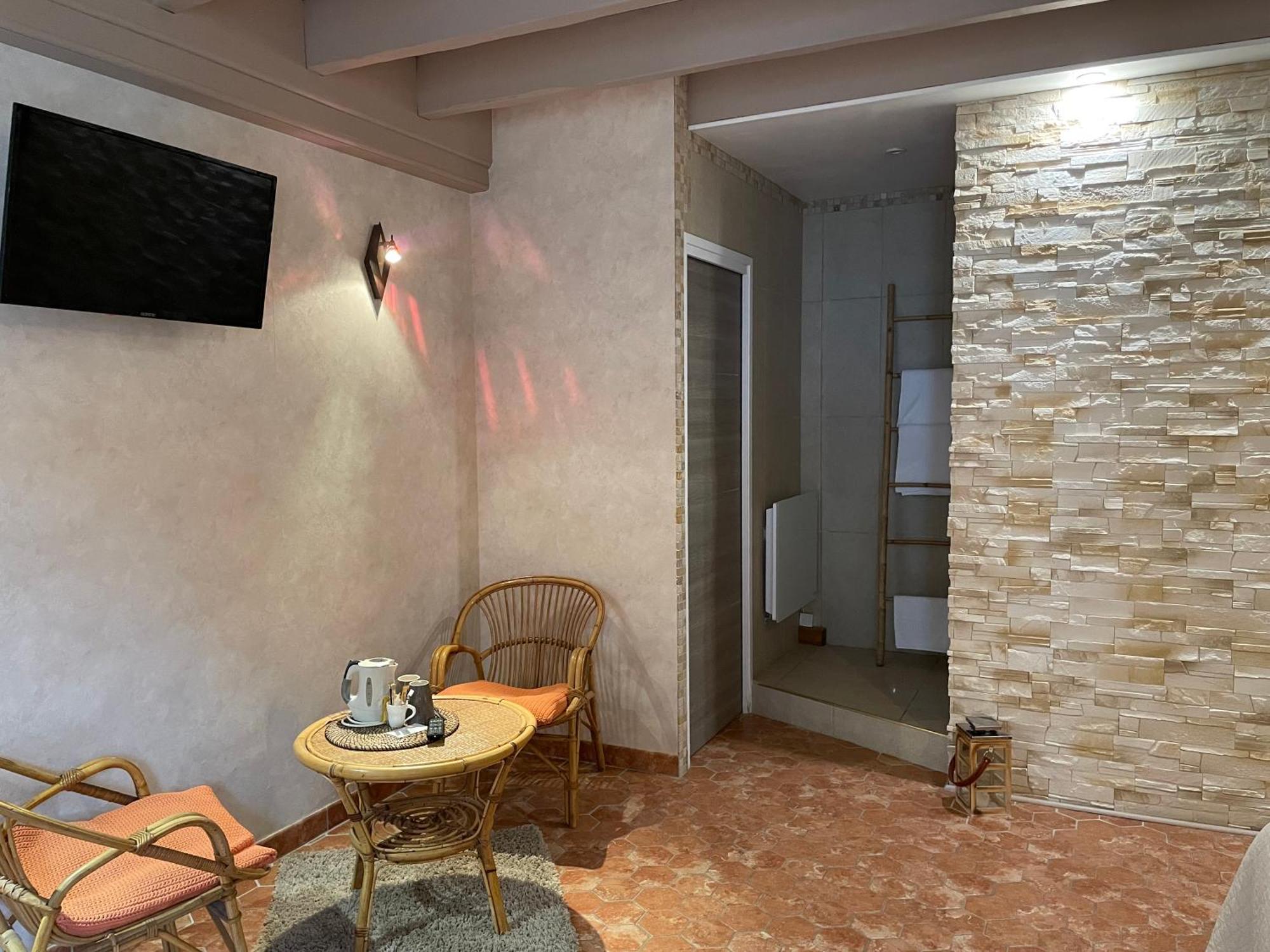 Domaine De Vandenesse Et Spa エクステリア 写真